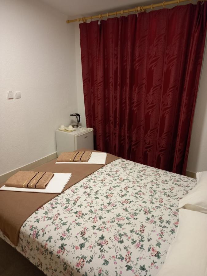 Bugenvilija ブドヴァ エクステリア 写真